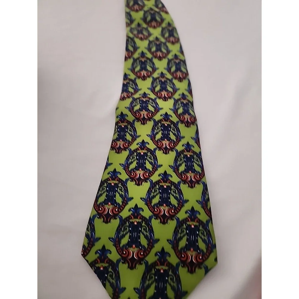 George Machado Zylos Men's Classic 100 % Silk, Green Black Tie NWT
